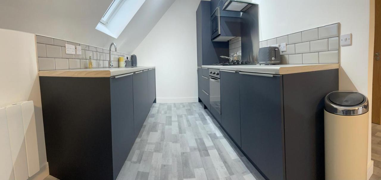 Lochside Loft - Self Catering Apartment For 2 In A Great Location For Inverness Airport And Both Cabot Highlands & Nairn Golf Courses Екстериор снимка